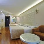 Hotel Le Fouquet\'s